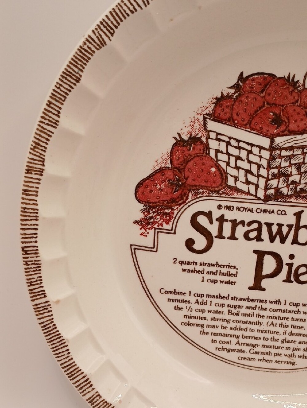 Vintage Strawberry Pie Plate w/ Recipe Royal China Co. - Picture 9 of 16